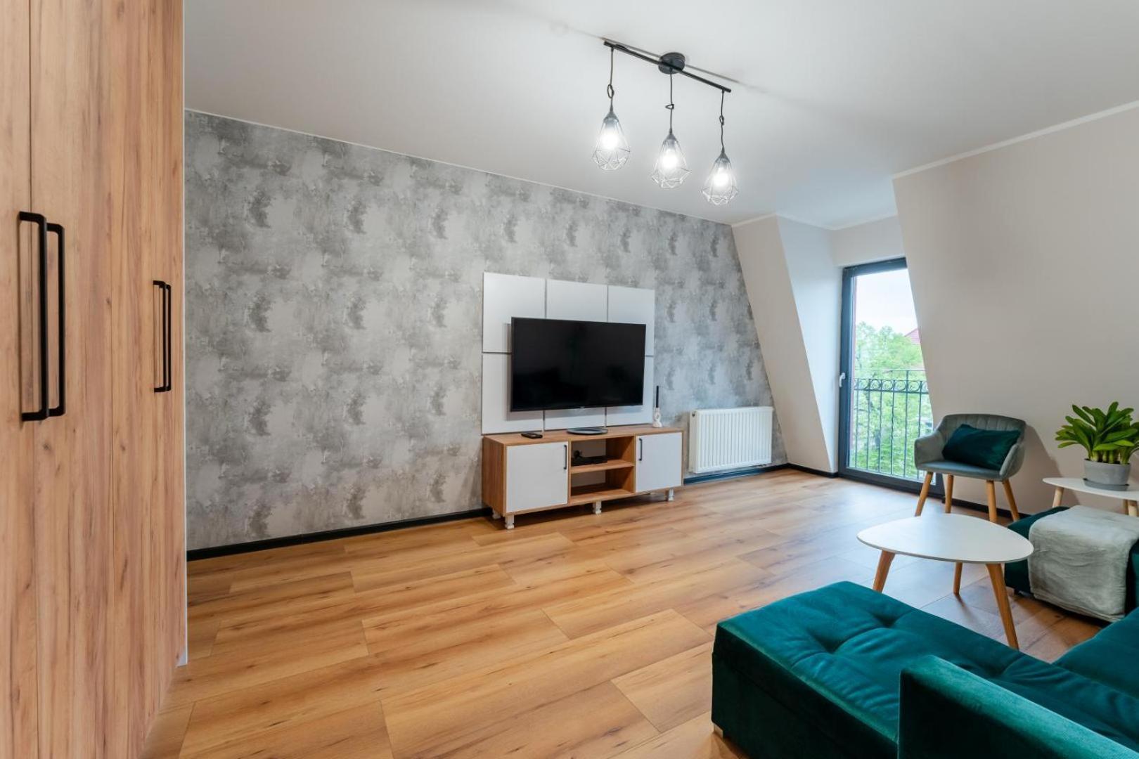 Apartament Przy Baszcie - Z Prywatnym Parkingiem W Centrum - By Spaceapart 耶莱尼亚古拉 外观 照片